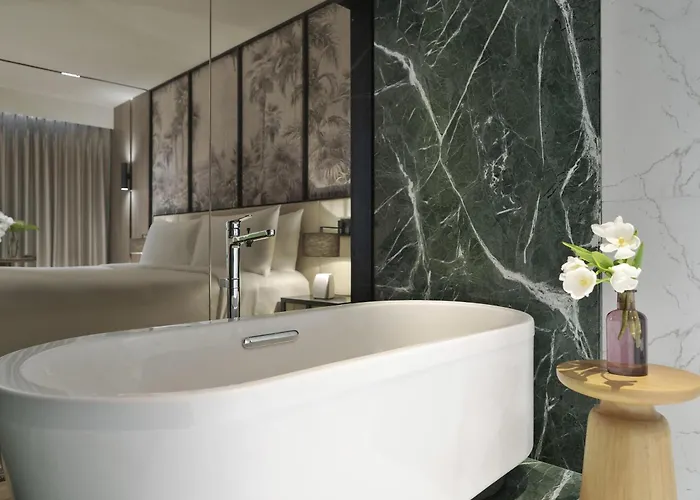 Moevenpick Bdms Wellness ホテル 5*