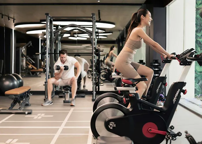 فندق Moevenpick Bdms Wellness 5*