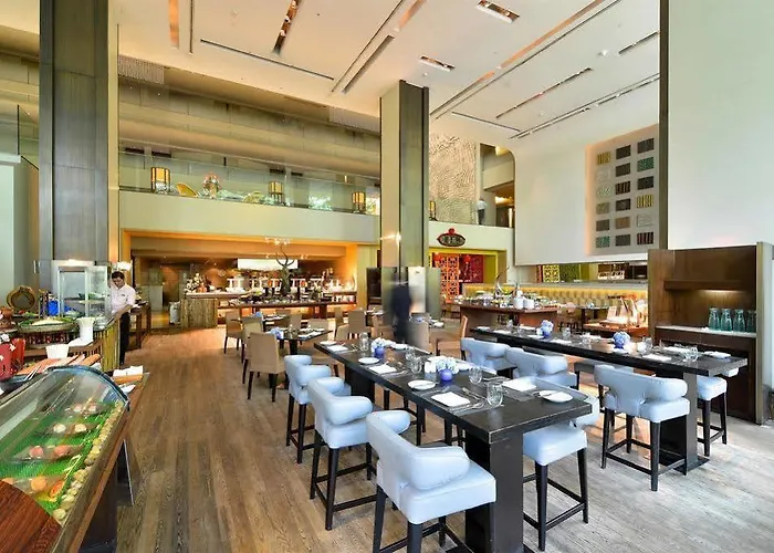 فندق Moevenpick Bdms Wellness بانكوك